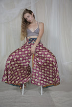 Load image into Gallery viewer, Dreamcatcher Pants Coma