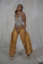 Load image into Gallery viewer, Dreamcatcher Pants Burnt Lilac
