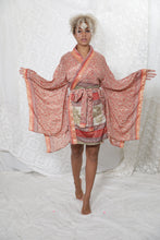 Load image into Gallery viewer, Dreamcatcher Kimono Short Jordan