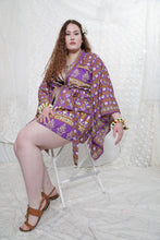 Load image into Gallery viewer, Dreamcatcher Kimono Short Holla