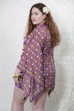 Load image into Gallery viewer, Dreamcatcher Kimono Short Holla