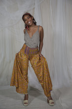 Load image into Gallery viewer, Dreamcatcher Pants Burnt Lilac