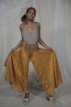 Load image into Gallery viewer, Dreamcatcher Pants Burnt Lilac