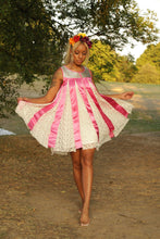 Load image into Gallery viewer, Boutique Dress Rhia Pink