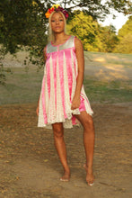 Load image into Gallery viewer, Boutique Dress Rhia Pink