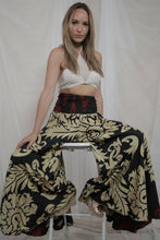 Load image into Gallery viewer, Dreamcatcher Pants Black Bloom