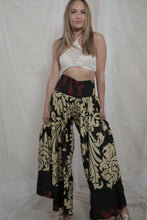Load image into Gallery viewer, Dreamcatcher Pants Black Bloom