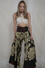 Load image into Gallery viewer, Dreamcatcher Pants Black Bloom