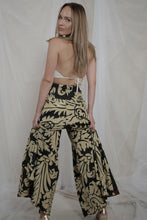 Load image into Gallery viewer, Dreamcatcher Pants Black Bloom
