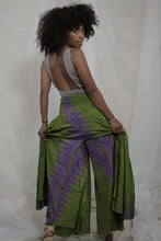 Load image into Gallery viewer, Dreamcatcher Pants Greens