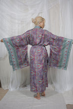 Load image into Gallery viewer, Dreamcatcher Kimono Paisley XL