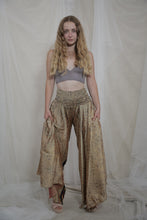 Load image into Gallery viewer, Dreamcatcher Pants Hazelnut

